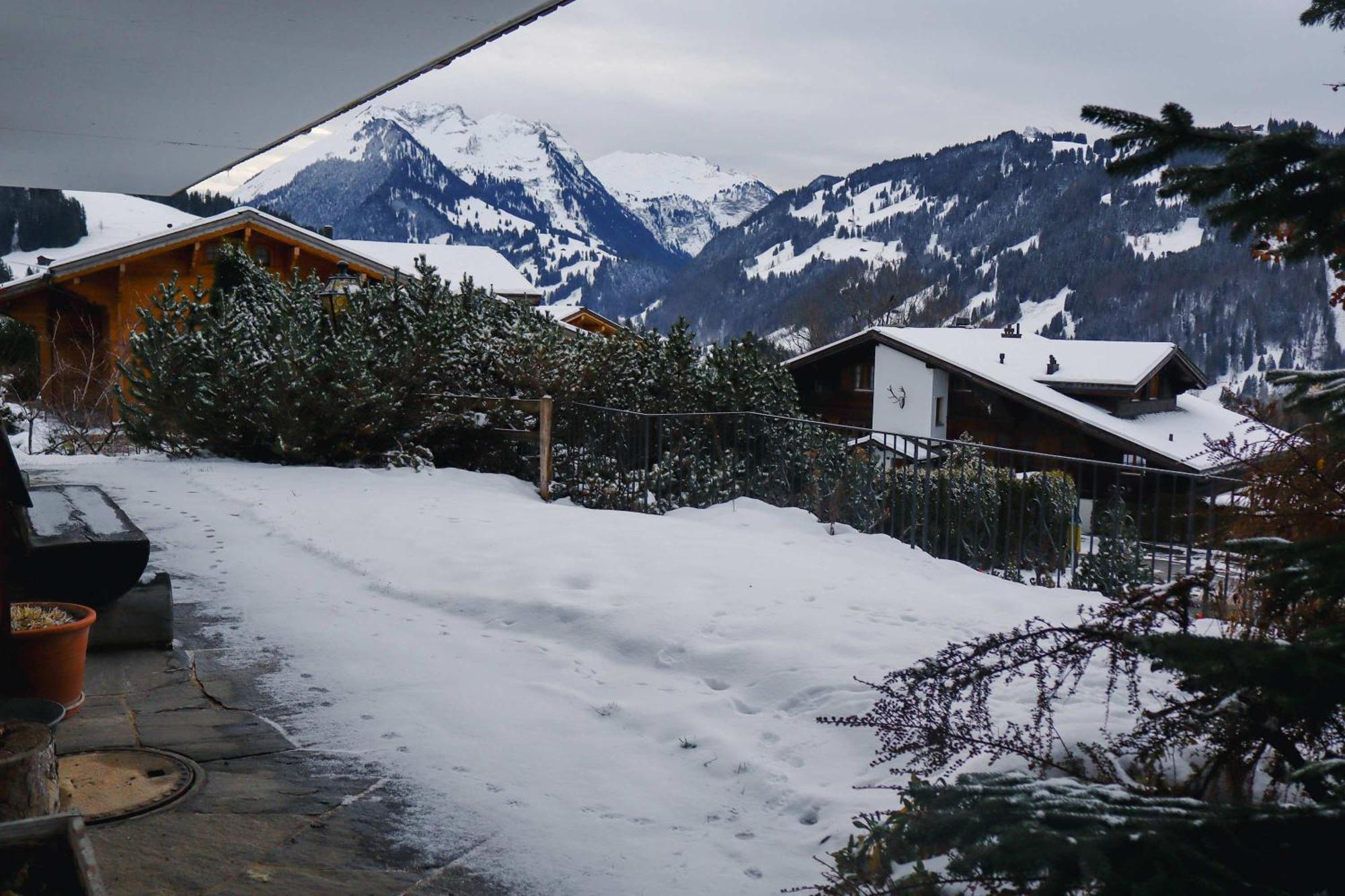 Gstaad Blue Sky Chalet Villa Exterior photo